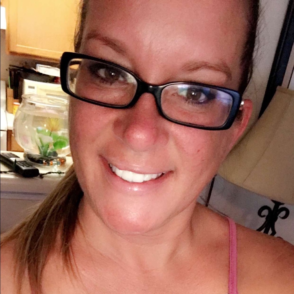 Meet your Posher, Tonnie